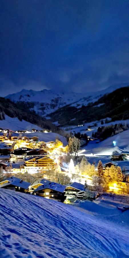 Alpbach Loft Apartment Bagian luar foto